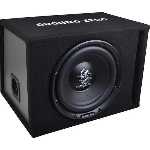 Caja con subwoofer ventilado de 25 cm/10″. 250 Watts RMS.