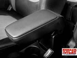 Apoyabrazos AR10 Suzuki en polipiel