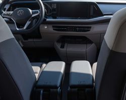 Apoyabrazos VW. Transporter T5/T6/T7/ID.4/ID.5/ID.BUZZ