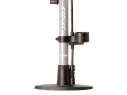 Bomba manual con "estilo de motocicleta",