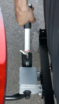 Cofre de bola TOWBOX V2 Verde abierto