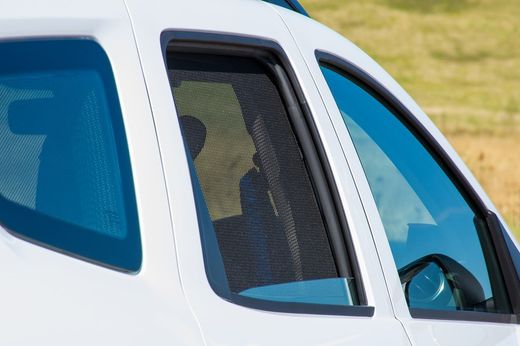 Parasol a medida Fiat Doblo 5p. 10>15