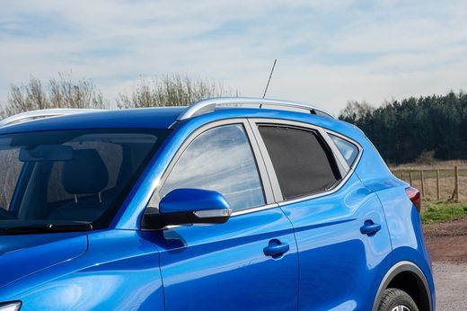Parasol a medida MG ZS 2018>