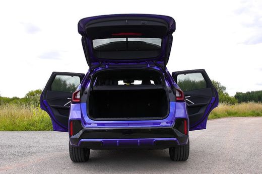 Parasol a medida para BMW X1- IX1 2023>