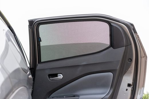 Parasol a medida Skoda SuperB Familiar 15>