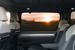 Parasol a medida Vw. T7 Multivan 22>