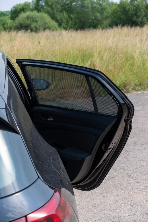 Parasol a medida Vw.Golf VIII 2020>
