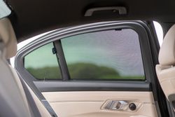 Parasoles a medida BMW Serie 3 4p. (G20) 19>