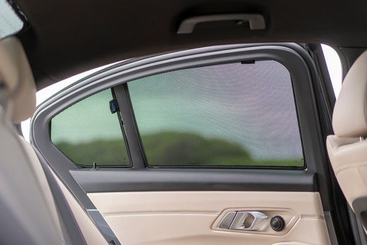 Parasoles a medida BMW Serie 3 4p. (G20) 19>