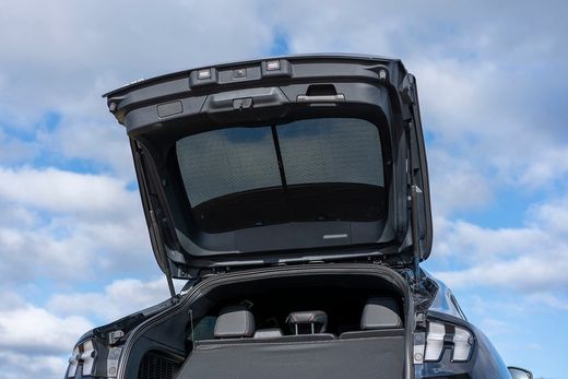 Parasoles a medida Ford Mustang Mach-E 21>