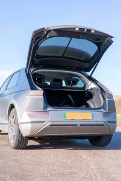 Parasoles a medida Hyundai Ionic 5 21>