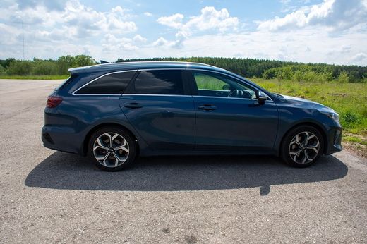 Parasoles a medida Kia Cee´d Familiar 18>