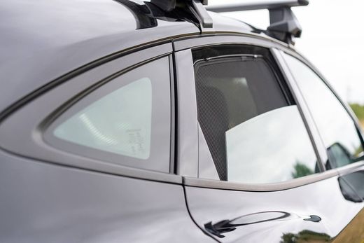 Parasoles a medida para Jaguar E-Pace 2017>