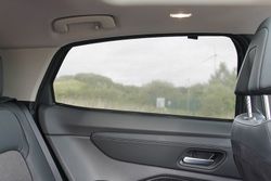 Parasoles a medida para Nissan Ariya 22>