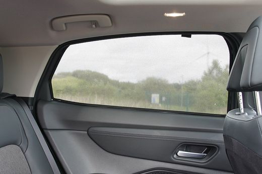 Parasoles a medida para Nissan Ariya 22>