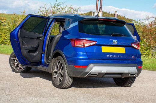 Parasoles a medida para Seat Arona 2017>