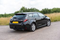 Parasoles a medida Toyota Corolla Familiar 2018>