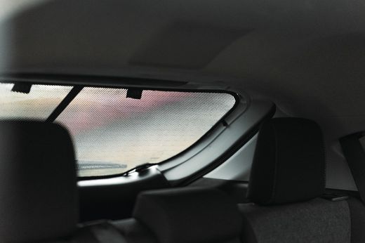 Parasol a medida Toyota Yaris Cross 20>