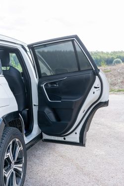 Parasoles a medida Toyota Rav 4 5p. 2019>