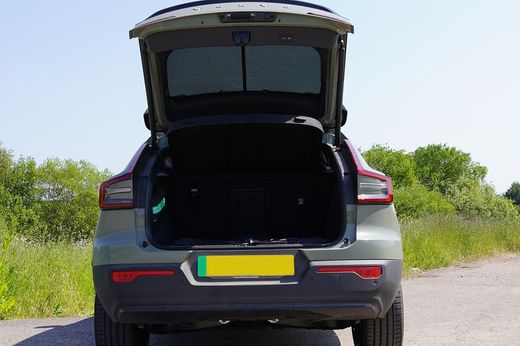 Parasoles a medida Volvo C40 22>