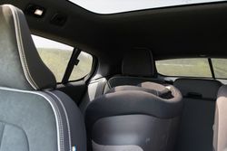 Parasoles a medida Volvo C40 22>
