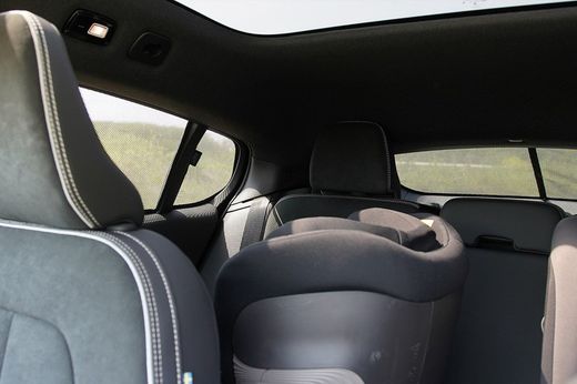 Parasoles a medida Volvo C40 22>