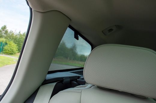 Parasoles a medida Volvo V60 familiar 19>