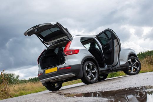 Parasoles a medida Volvo XC40 18>