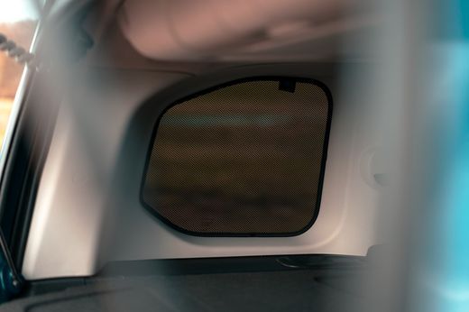 Parasoles de Citroen Berligo L1 2018> vidrio de puerta trasera elevable separado
