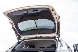 Parasoles a medida para Jeep Cherokee 13>23
