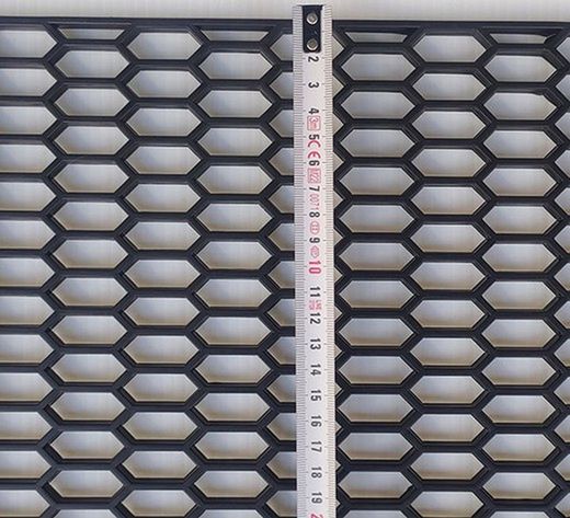 Parrilla de ventilación 120 x 40 cm en plastico. Malla grande