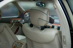 Percha de cabezal de aluminio , porta trajes para automovil