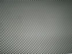 Rejilla aluminio negra 120cm x 30cm malla pequeña